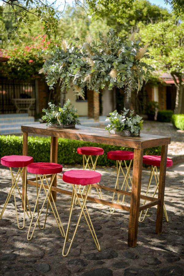 Periquera Caoba con banco Pink Trendy para 6 personas