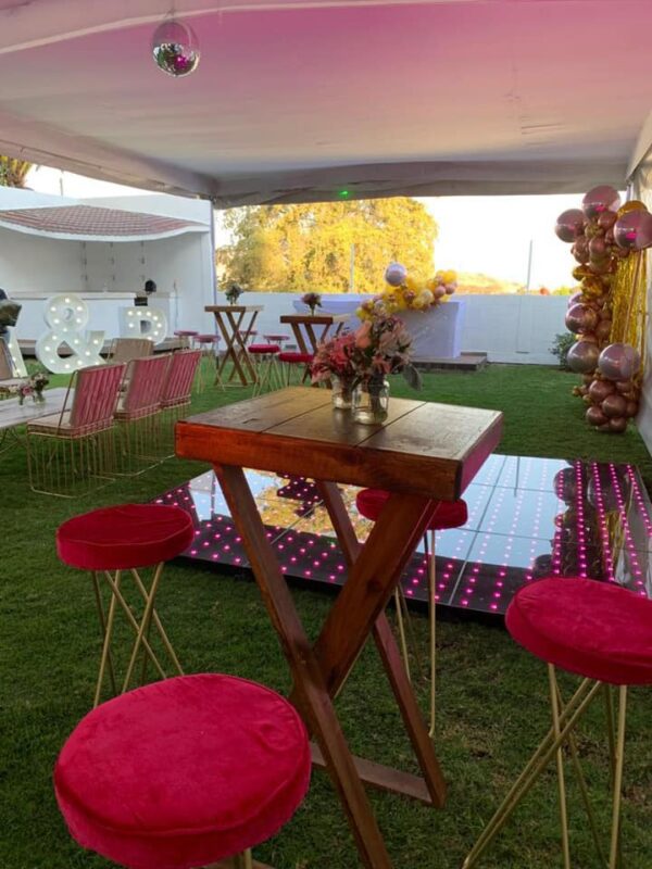 Periquera Vintage Caoba con banco Pink