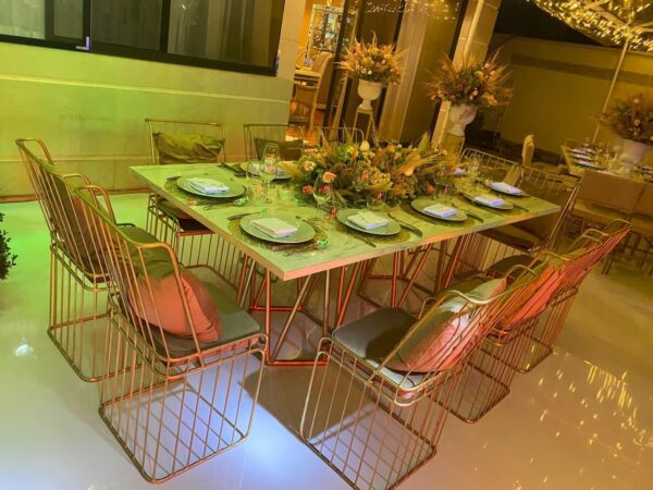 Mesa Camila tipo Mármol con Silla Camila